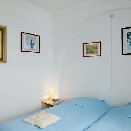 - Elementum Hotel