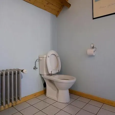 - Elementum Hotel